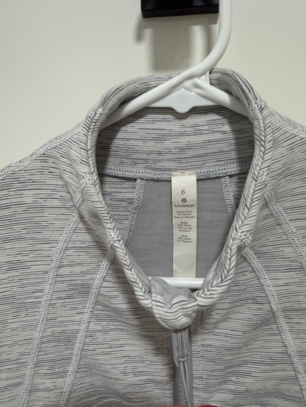lululemon jacket - Picture 2 of 9